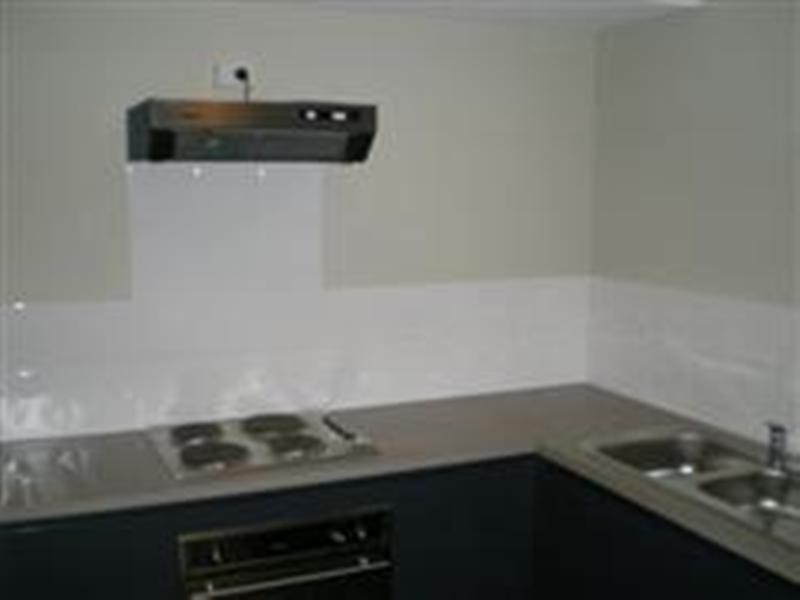 7/11  Choseley Place, Langford WA 6147