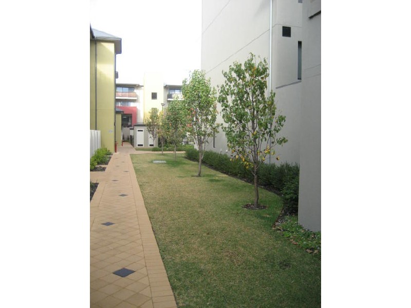 34/250  Beautfort Central, Northbridge WA 6003