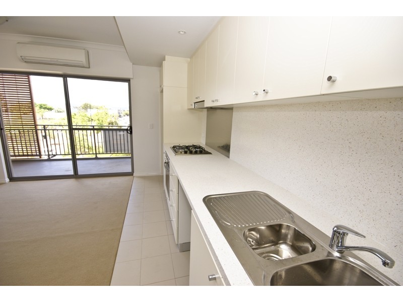 3/10   Keane Street, Midland WA 6056