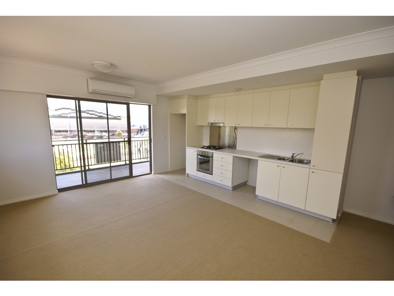 3/10   Keane Street, Midland WA 6056