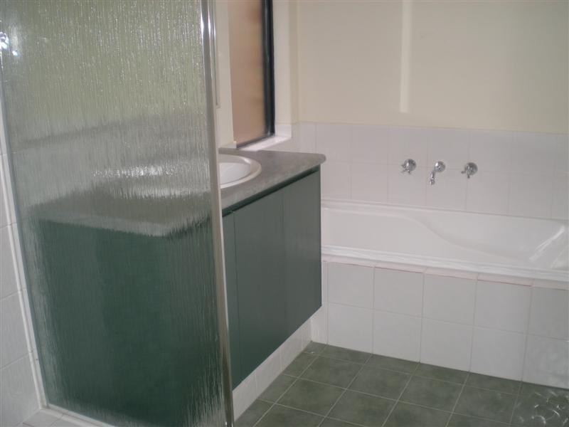 1/11  Priest Road, Landsdale WA 6065