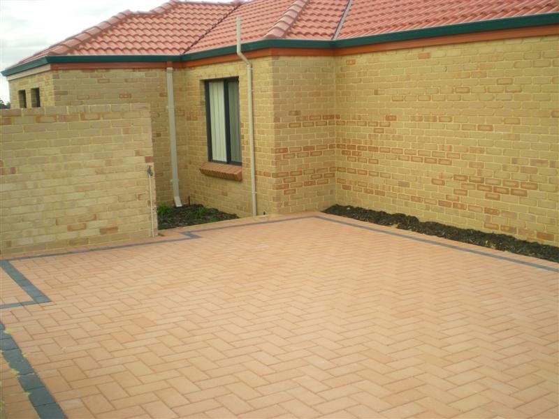 1/11  Priest Road, Landsdale WA 6065