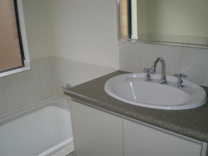 5/11  Priest Road, Landsdale WA 6065