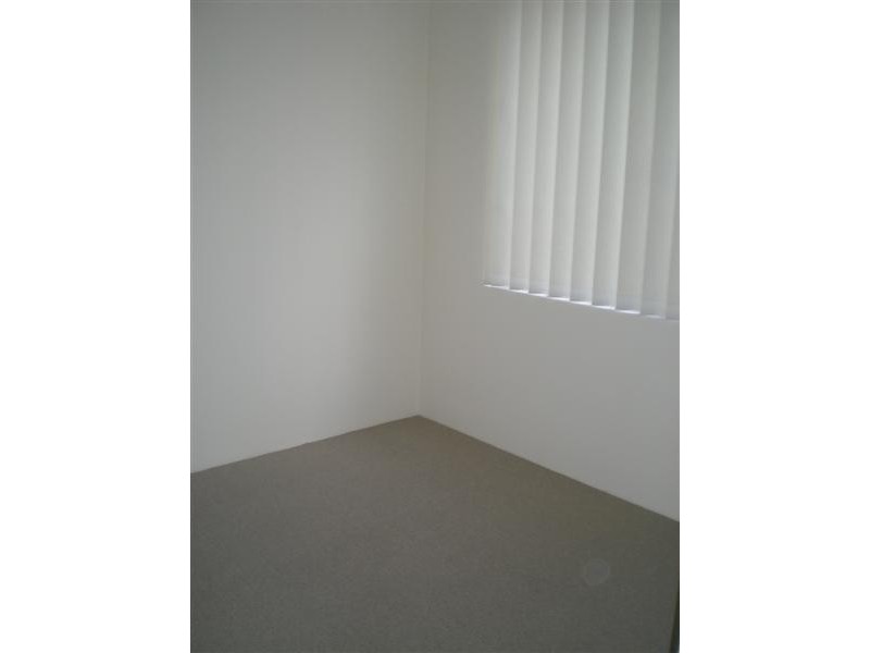 5/11  Priest Road, Landsdale WA 6065