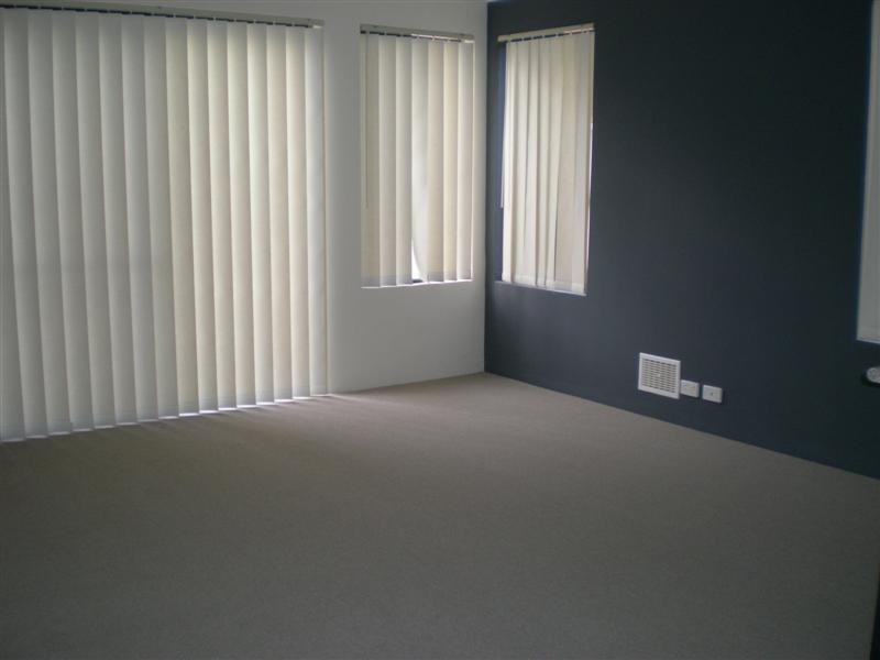 5/11  Priest Road, Landsdale WA 6065