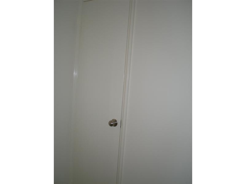 9/11  Priest Road, Landsdale WA 6065