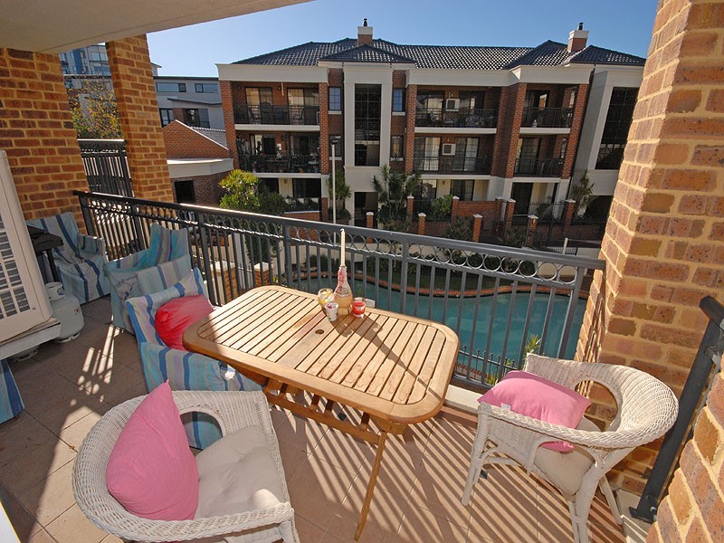 28/5  Delhi Street, West Perth WA 6005