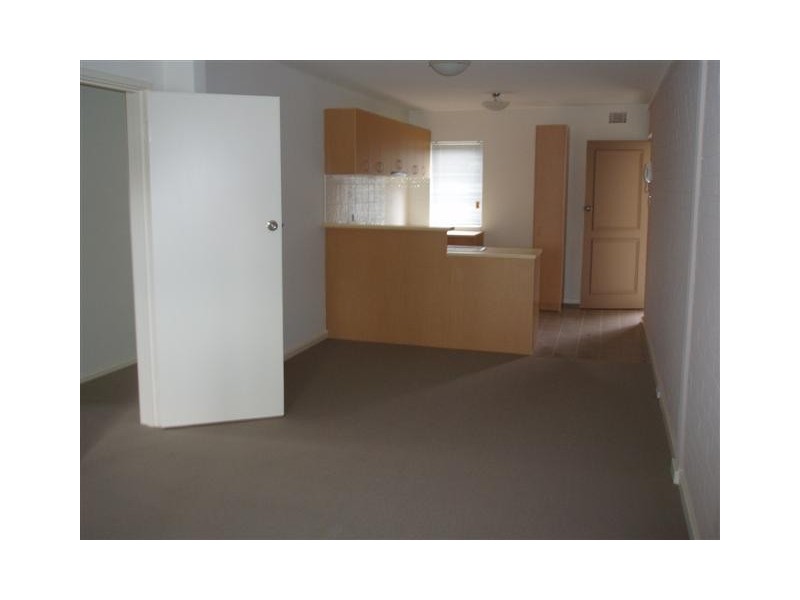 8/288   Ravenscar Street, Doubleview WA 6018