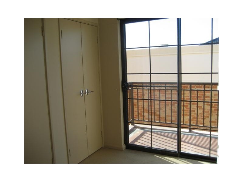 11/7  Delhi Street, West Perth WA 6005