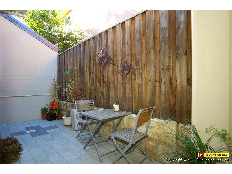 9/386  Stirling Street, Highgate WA 6003