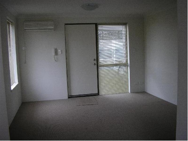 24/1  Fitzroy Road, Rivervale WA 6103