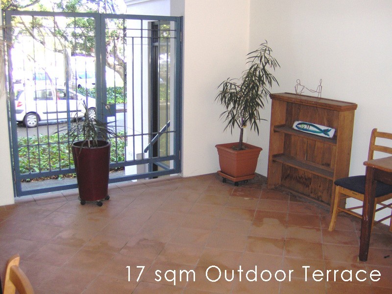 Level 1 1/24 Saunders Street, East Perth WA 6004