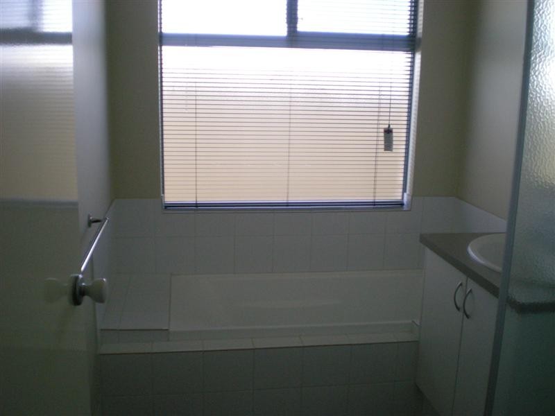 37  McCubbin Loop, Dawesville WA 6210