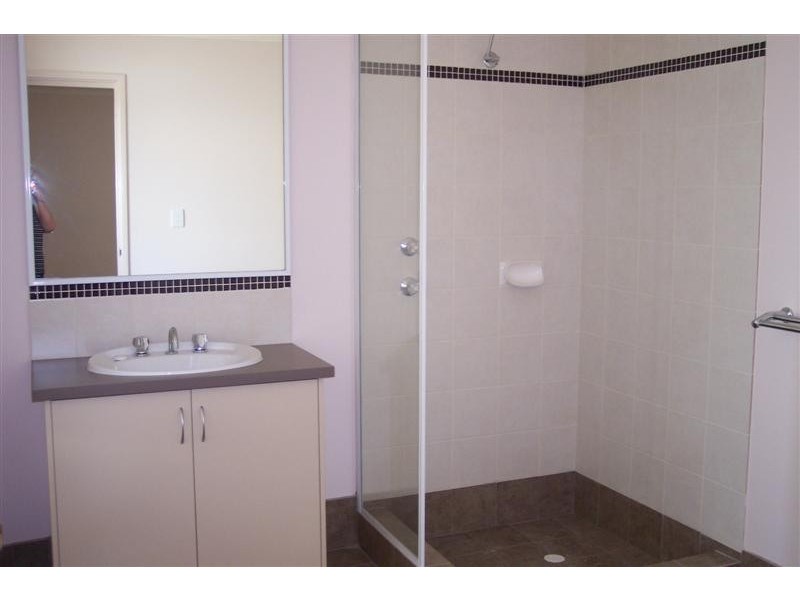 64  Dalvik Avenue, Merriwa WA 6030