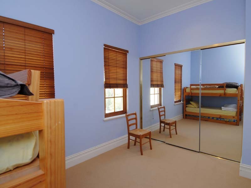 9/12   Doepel Street, North Fremantle WA 6159