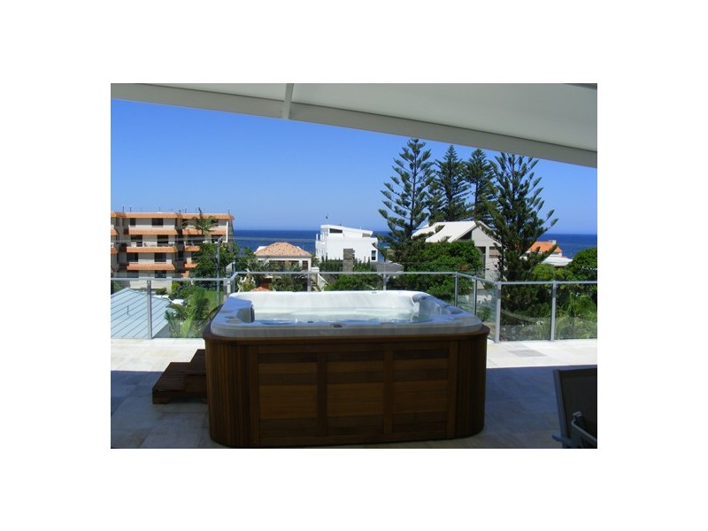 1,2,3/89 Seagulls Ave.,, Mermaid Beach QLD 4218