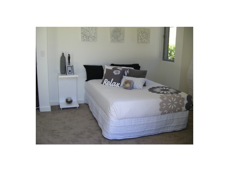 1,2,3/89 Seagulls Ave.,, Mermaid Beach QLD 4218