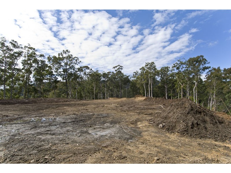 Bonogin QLD 4213