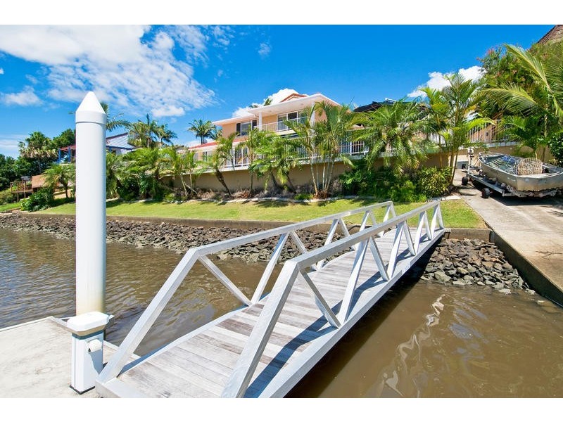 59 Blair Athol, Sorrento QLD 4217