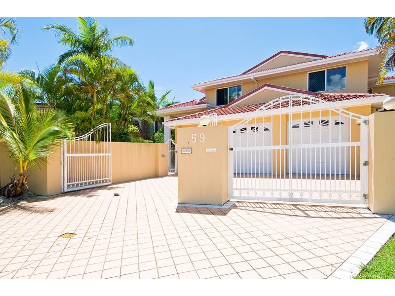 59 Blair Athol, Sorrento QLD 4217