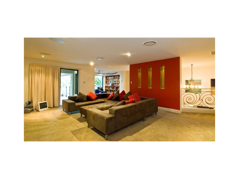 Paradise Waters QLD 4217