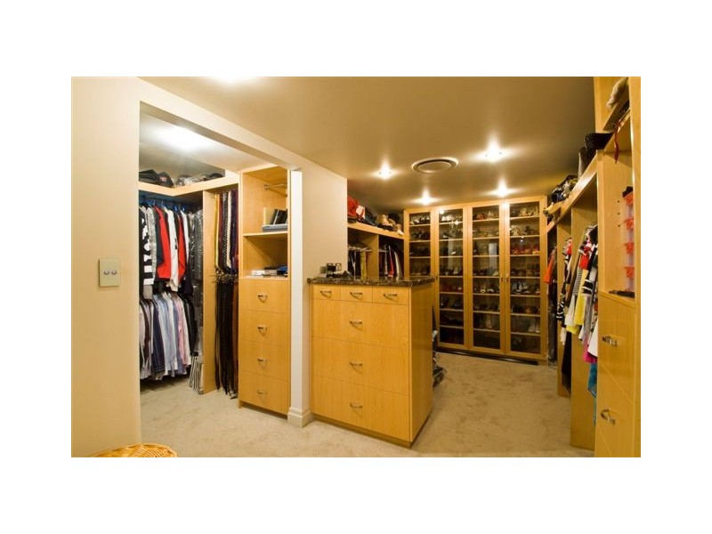 Paradise Waters QLD 4217