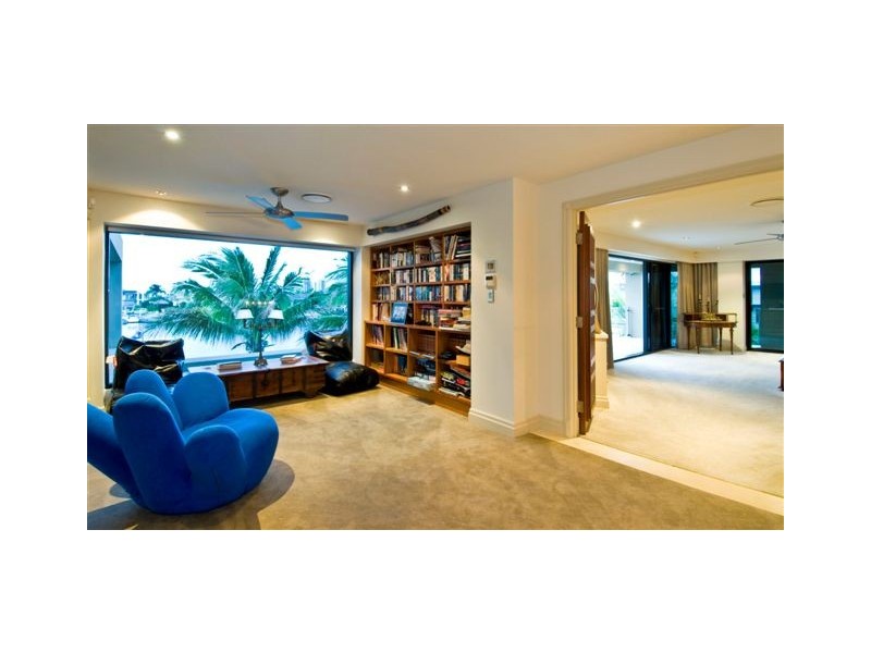 Paradise Waters QLD 4217