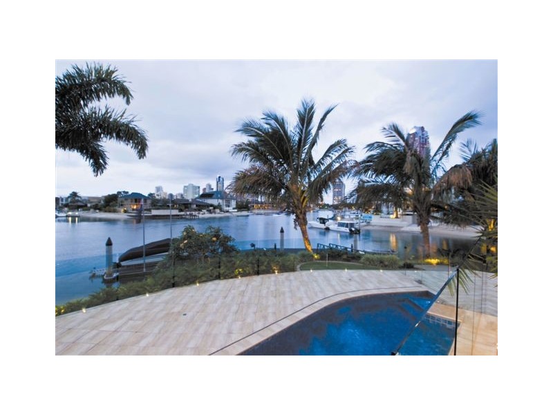 Paradise Waters QLD 4217