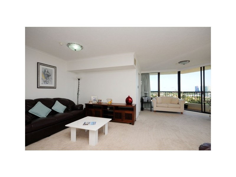 61/5 Admiralty Drive, Paradise Waters QLD 4217