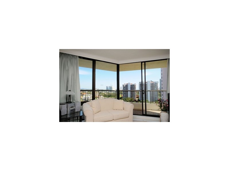 61/5 Admiralty Drive, Paradise Waters QLD 4217