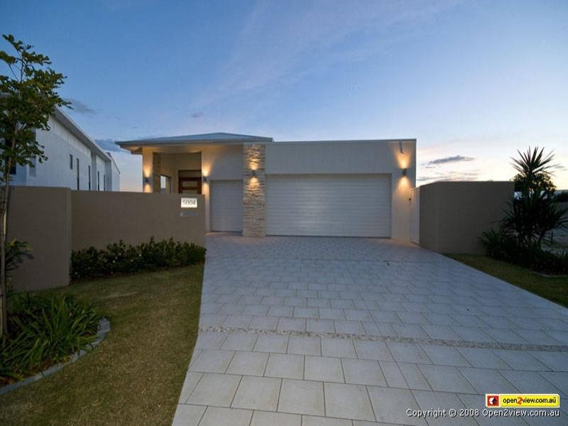 5004 Riverwood Grove, Royal Pines, Ashmore QLD 4214