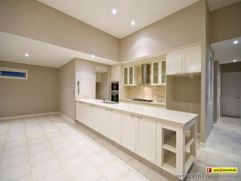 5004 Riverwood Grove, Royal Pines, Ashmore QLD 4214