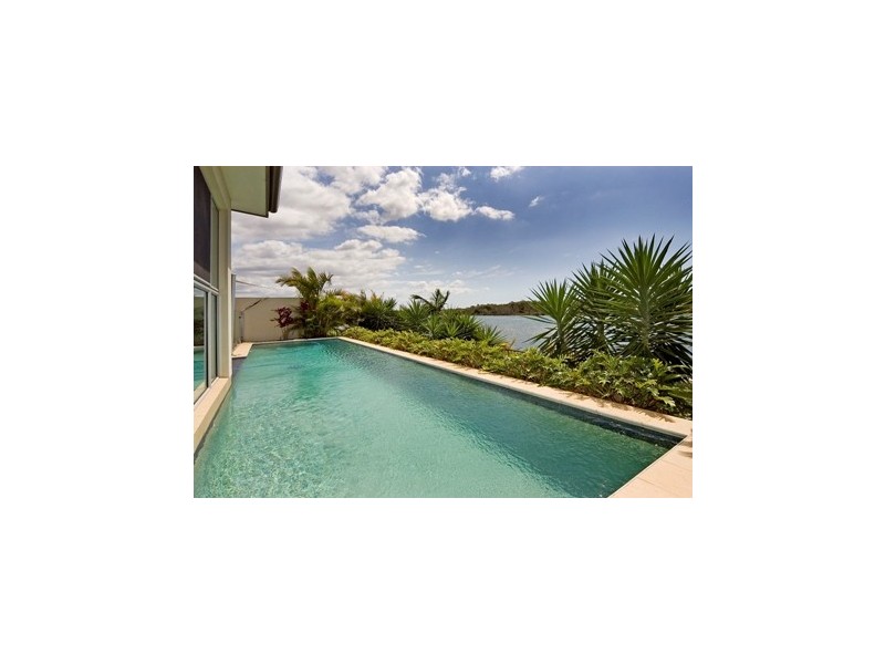 8087 Riverside Drive, Sanctuary Cove QLD 4212