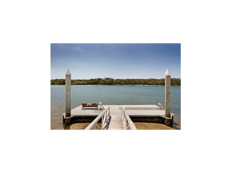 8087 Riverside Drive, Sanctuary Cove QLD 4212