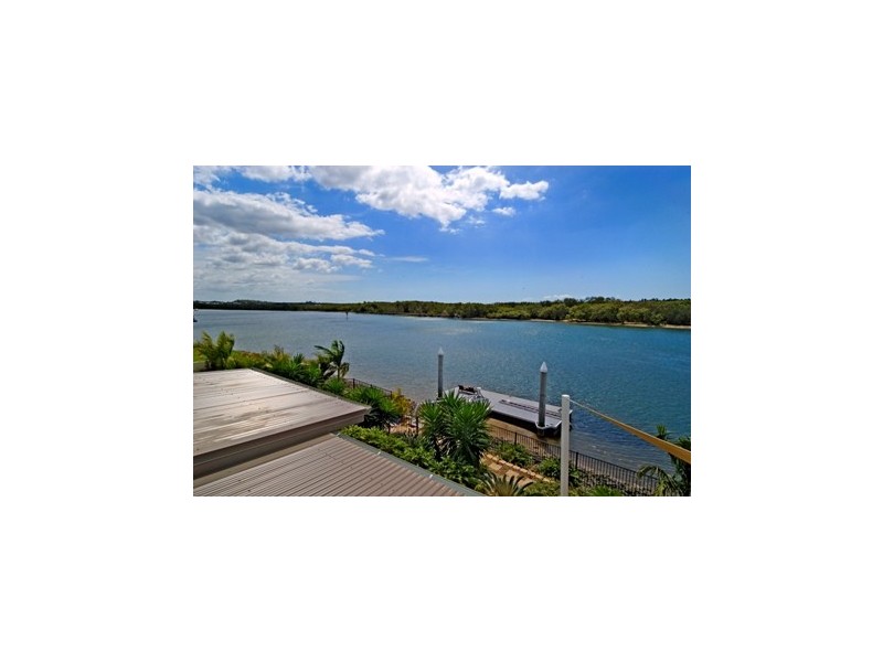 8087 Riverside Drive, Sanctuary Cove QLD 4212