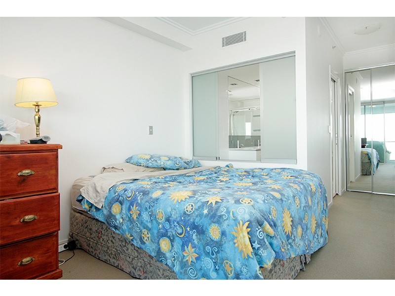 Labrador QLD 4215