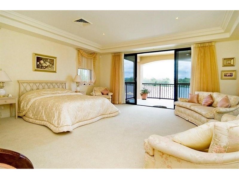Sanctuary Cove QLD 4212