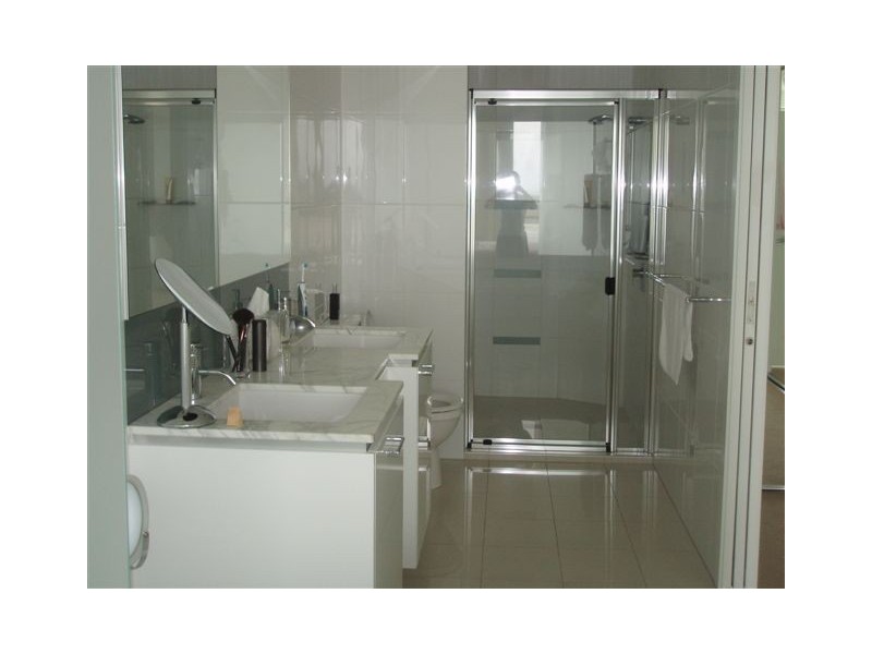 Level 201 300 Marine Parade, Labrador QLD 4215