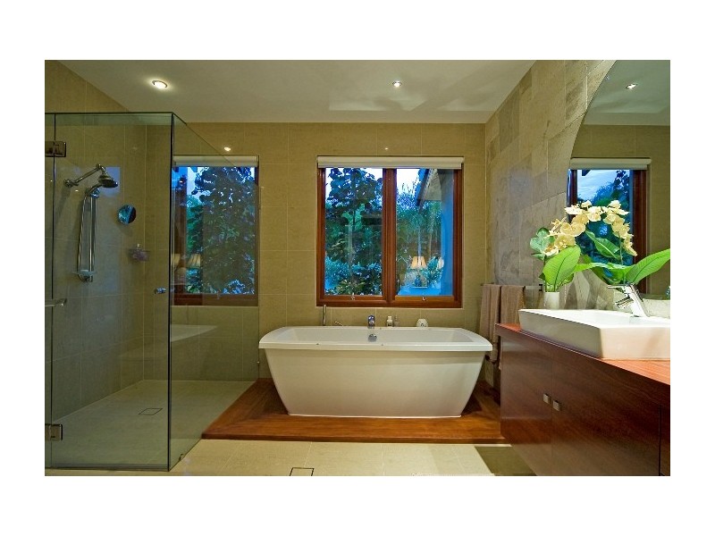 4745 The Parkway, Sanctuary Cove QLD 4212