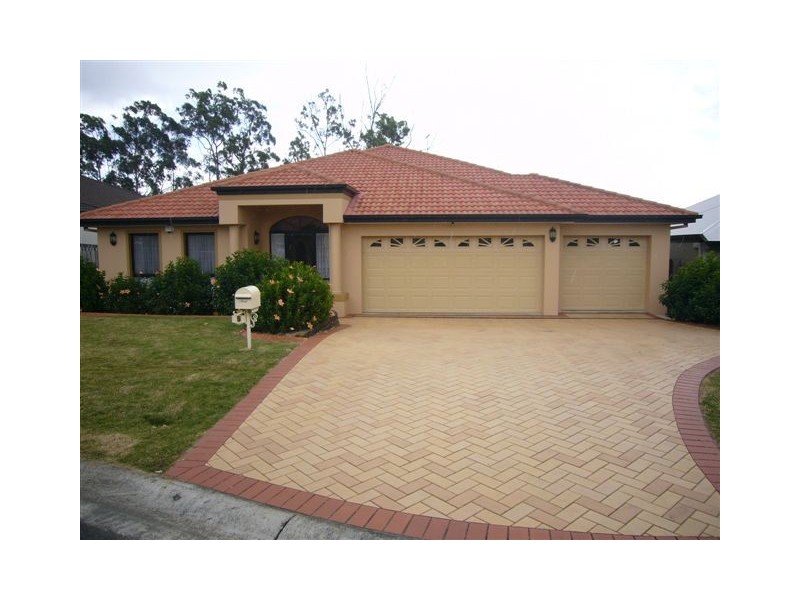 5 Protea Court, Robina QLD 4226