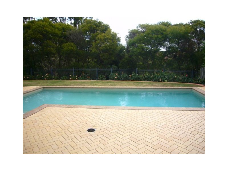 5 Protea Court, Robina QLD 4226