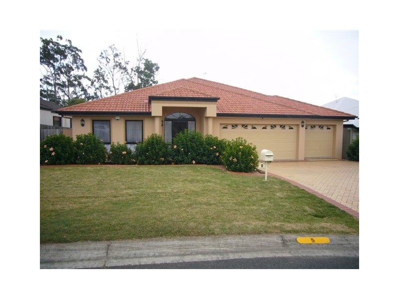 5 Protea Court, Robina QLD 4226