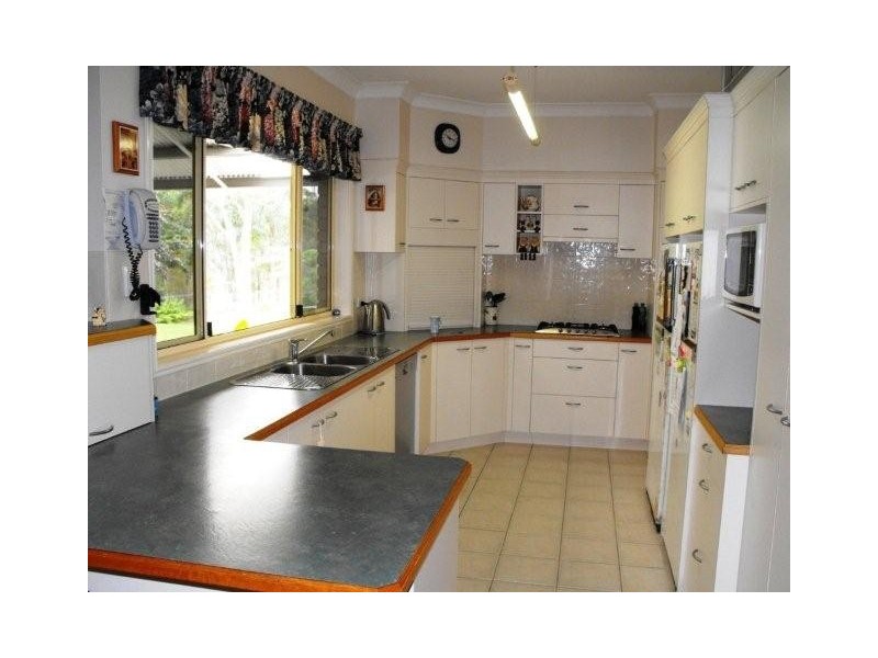 252 Teviot Road, Carbrook QLD 4130