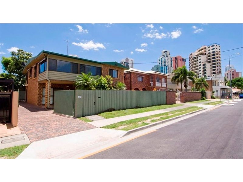 49 WOODROFFE AVENUE, Main Beach QLD 4217