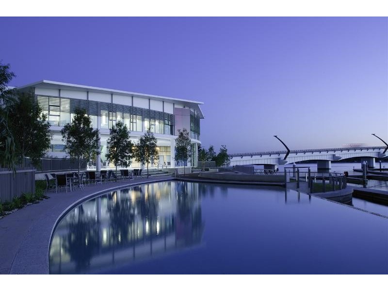 Paradise Point QLD 4216