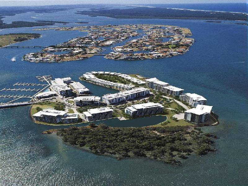Paradise Point QLD 4216