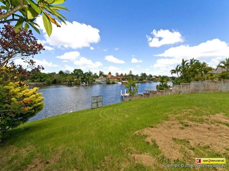 116 Edinburgh Road, Benowa QLD 4217