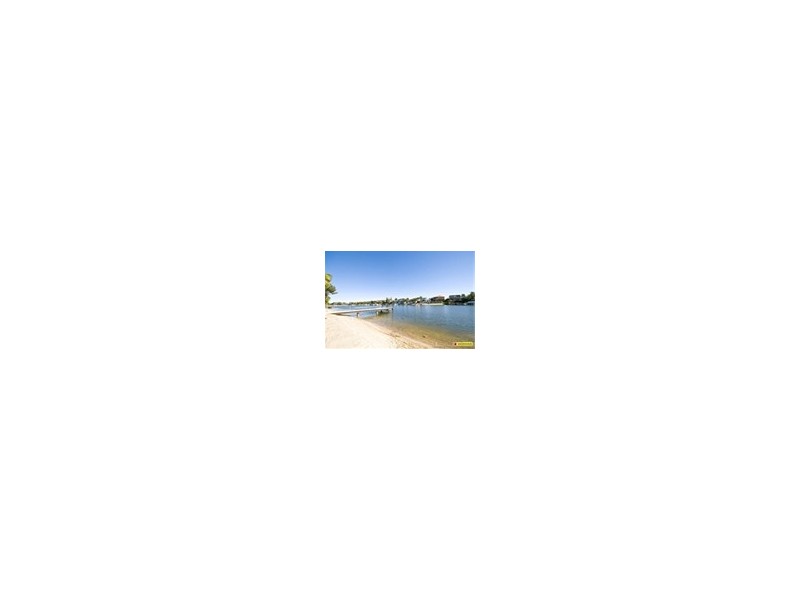 34 Charolais Crt, Benowa QLD 4217
