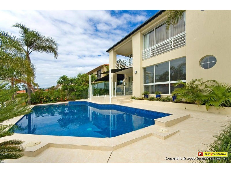 48  Boomerang Cres, Sorrento QLD 4217