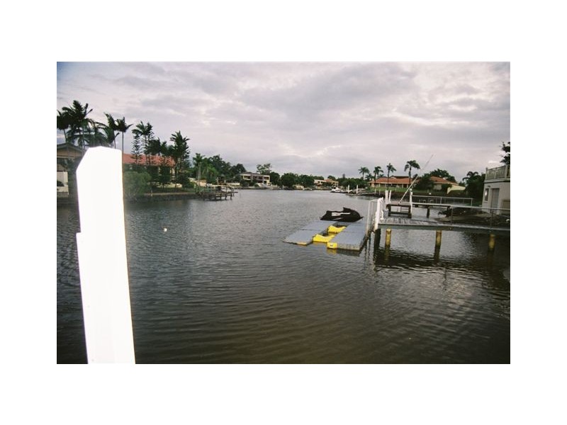 48  Boomerang Cres, Sorrento QLD 4217